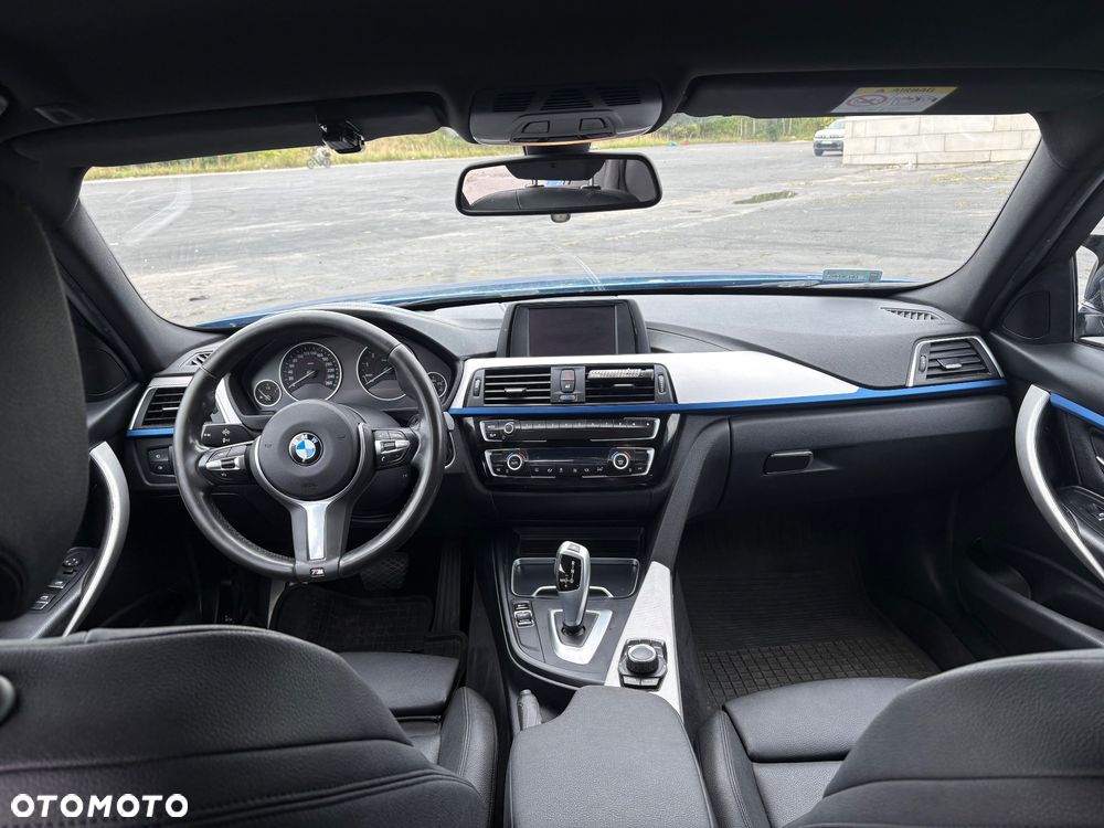 BMW Seria 3 330i M Sport Shadow - 10