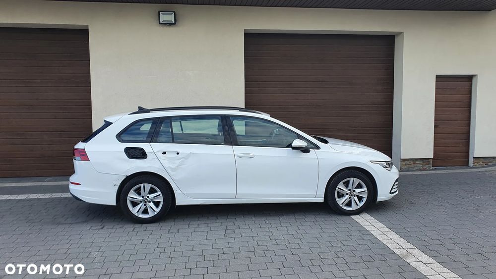 Volkswagen Golf - 5