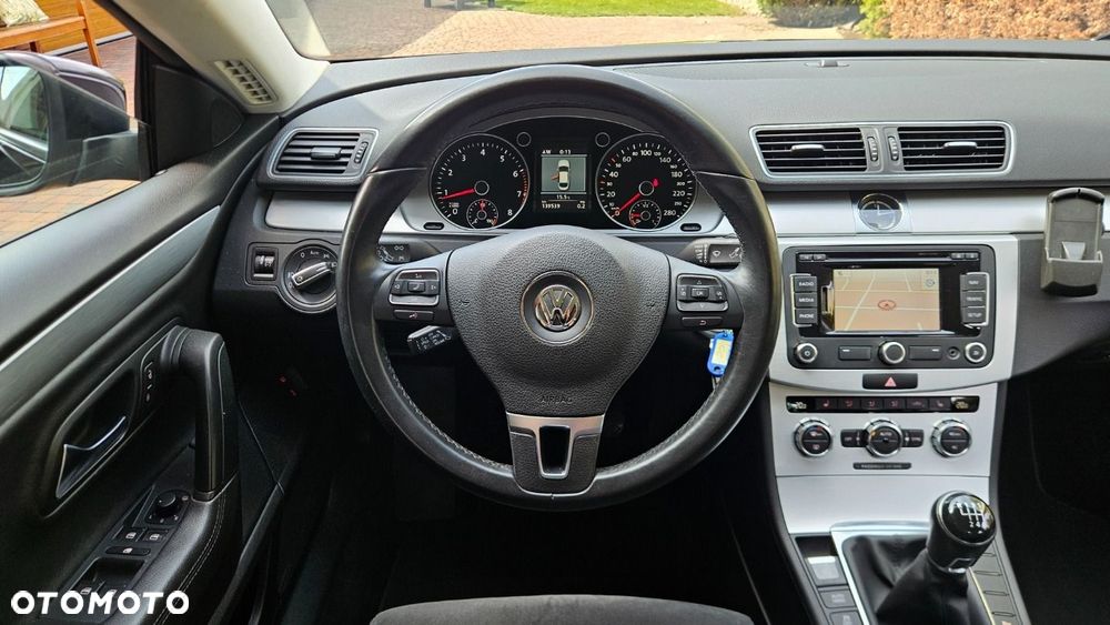 Volkswagen Passat CC - 22