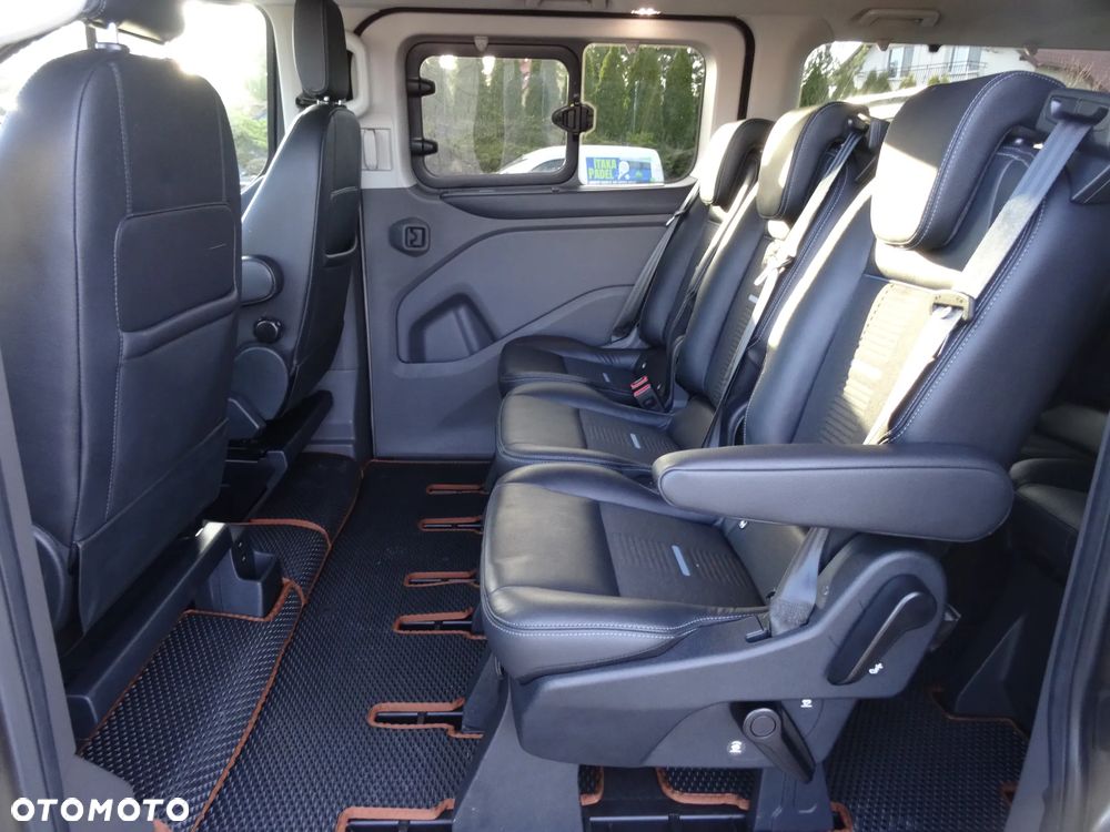 Ford Tourneo Custom 2.0 EcoBlue L2 Active SelectShift - 20
