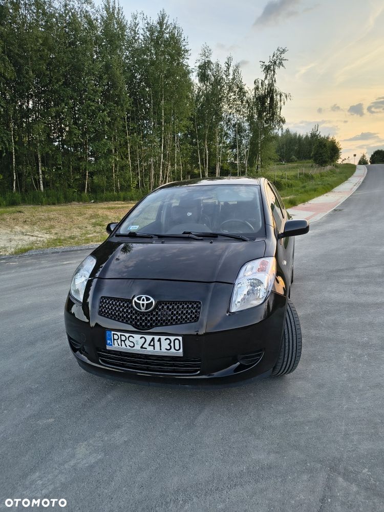 Toyota Yaris - 5