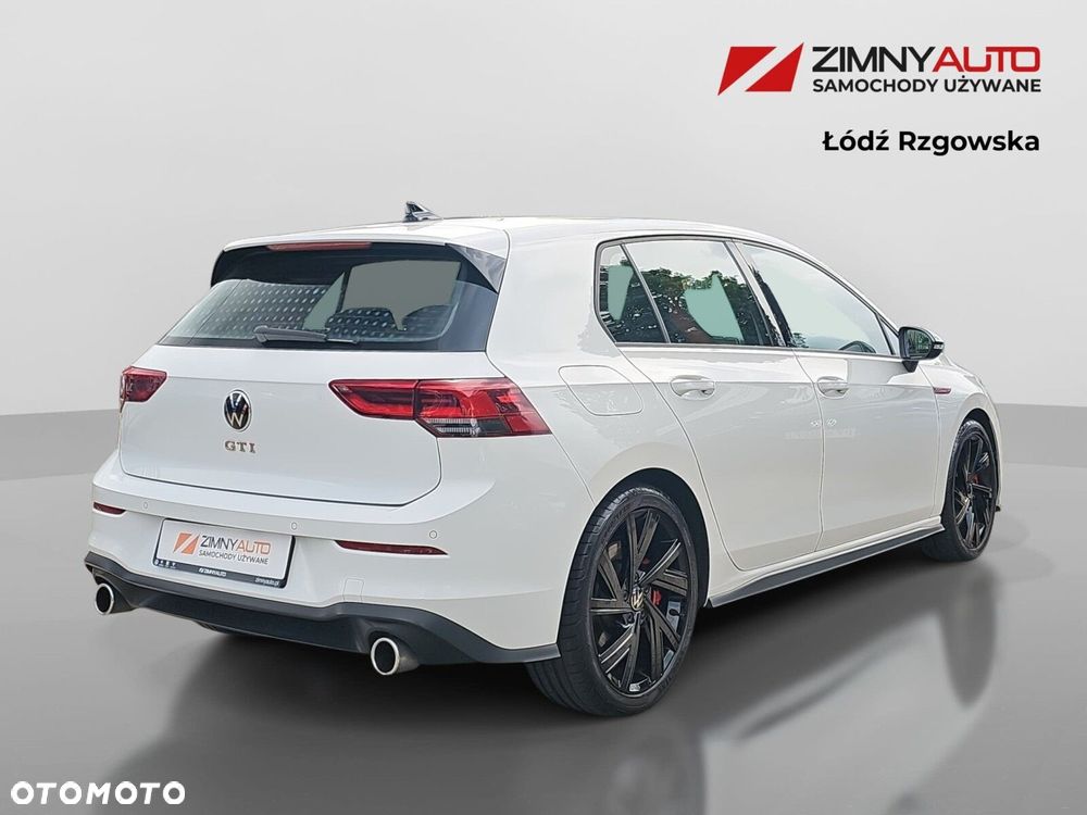 Volkswagen Golf - 4