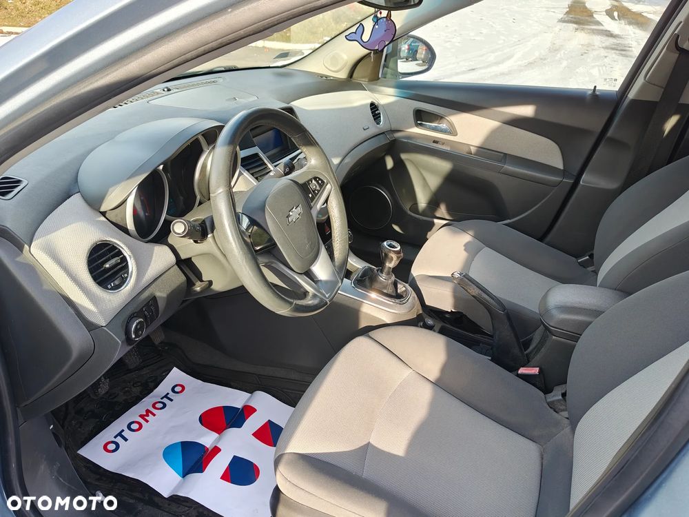 Chevrolet Cruze 2.0 LS - 7