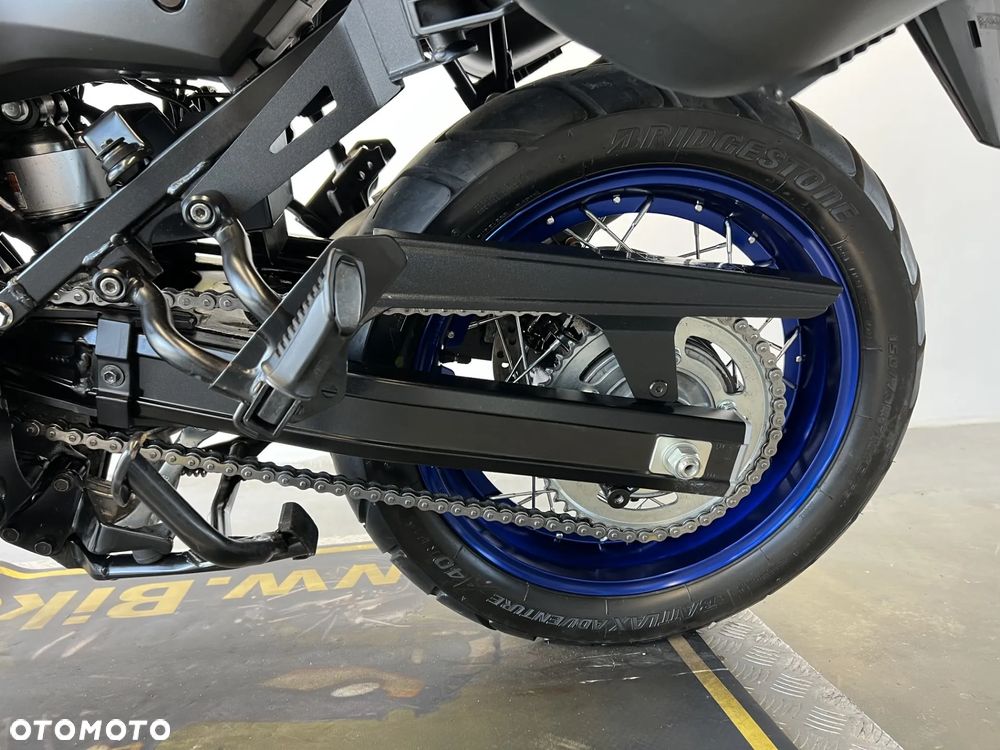 Suzuki V-STROM - 18