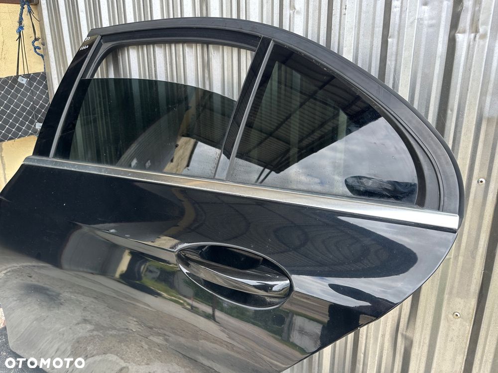 MERCEDES E 213 drzwi  czarne 040  szyba zamek podnośnik  tył przód - 18