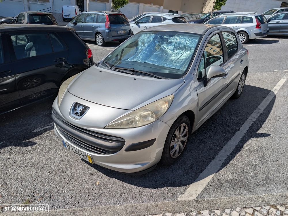 Peugeot 207 1.4 HDi Trendy - 5