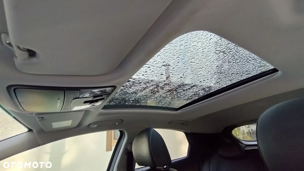 Kia XCeed 1.5 T-GDI L Business Line DCT - 23