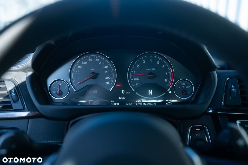 BMW M4 - 8