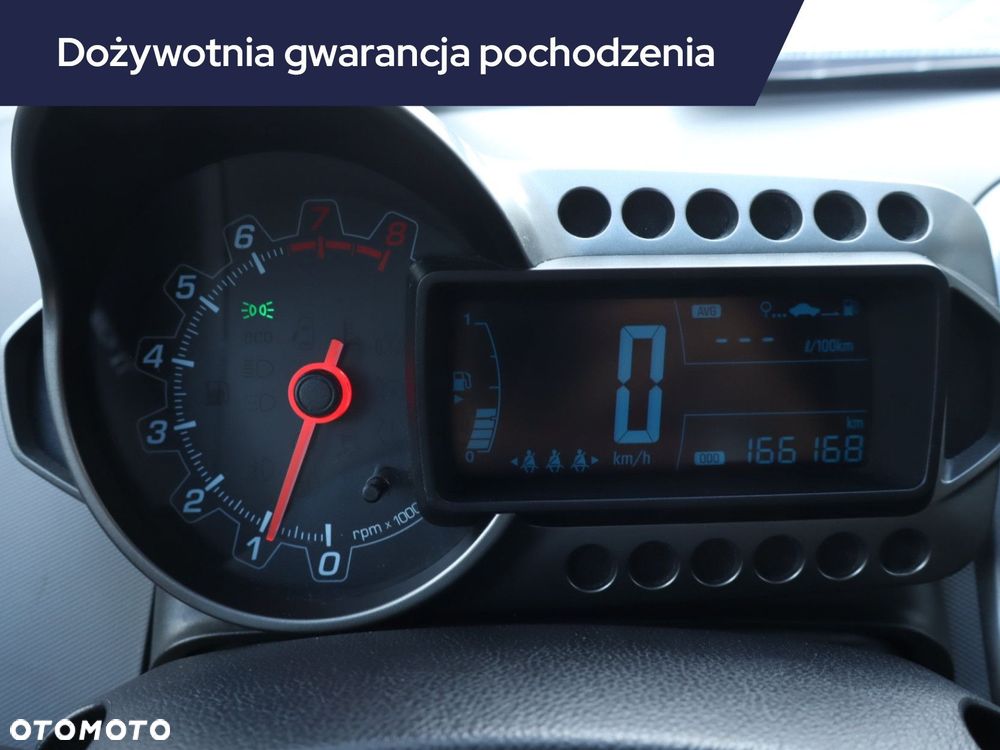 Chevrolet Aveo - 13