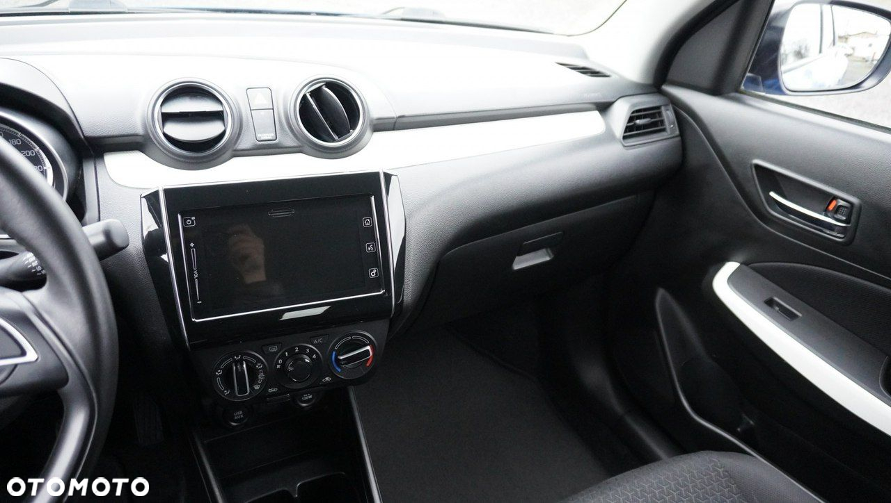Suzuki Swift - 14