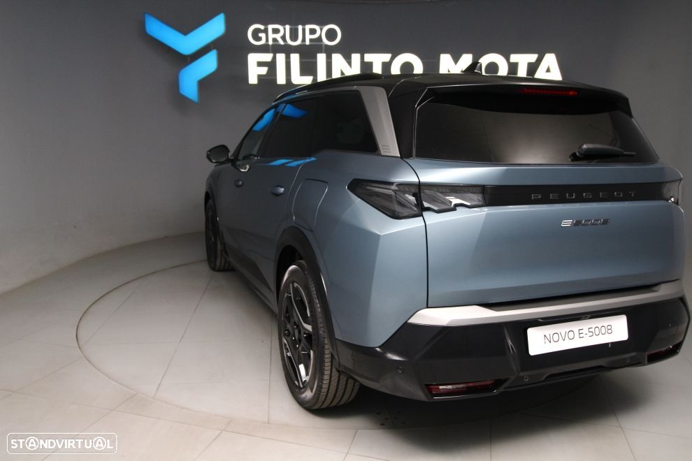 Peugeot E-5008 73 kWh GT - 4