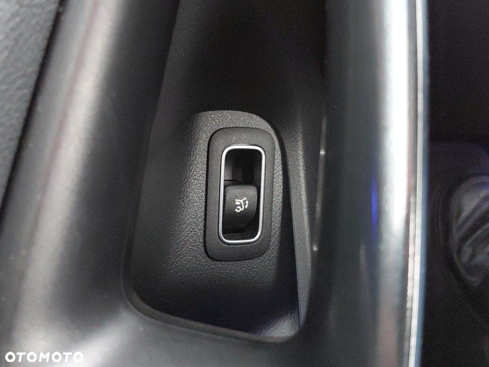 Mercedes-Benz CLA - 22