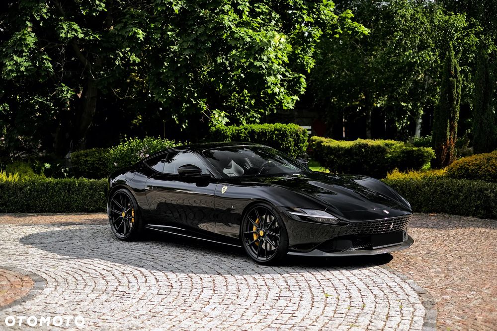 Ferrari Roma - 7