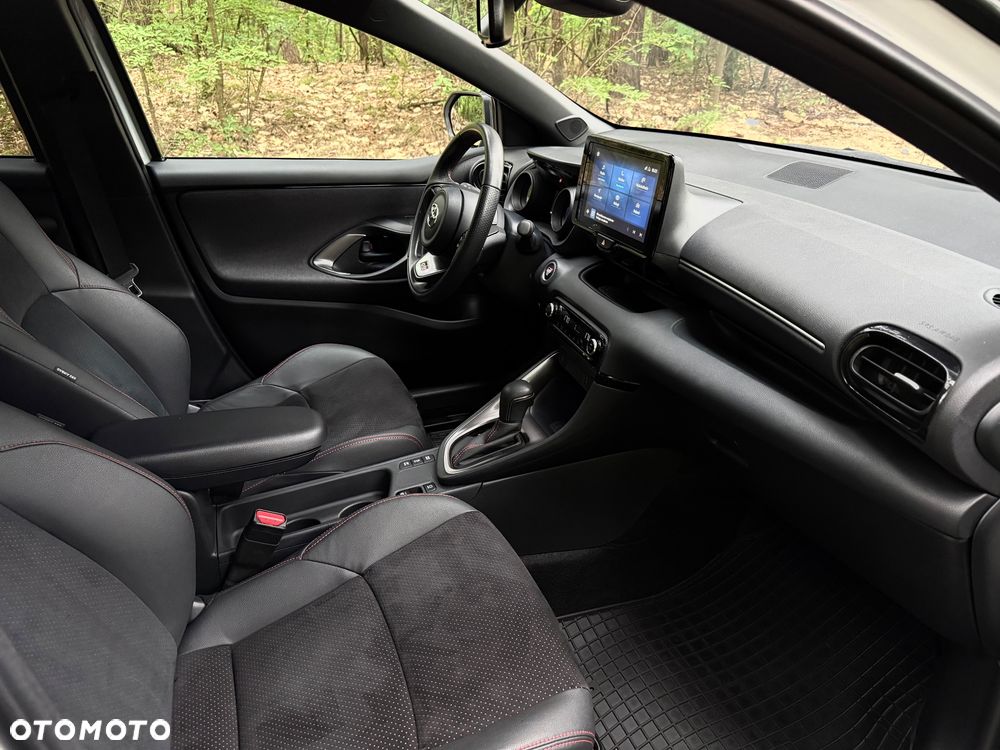Toyota Yaris Hybrid 1.5 Executive - 18