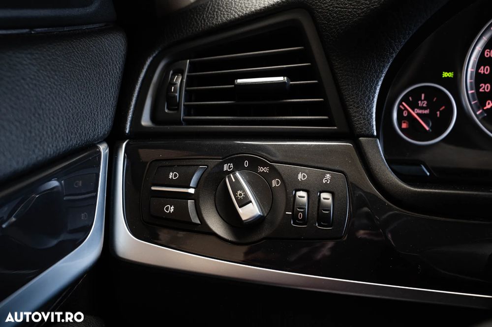 BMW Seria 5 520d Aut. - 22