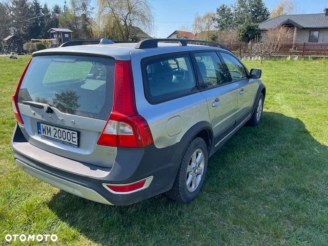 Volvo XC 70 - 4