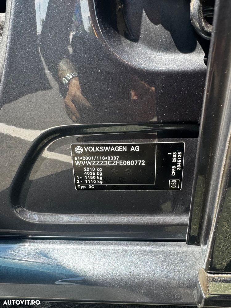 Volkswagen Passat 2.0 TDI BlueMotion Technology DSG Comfortline - 18