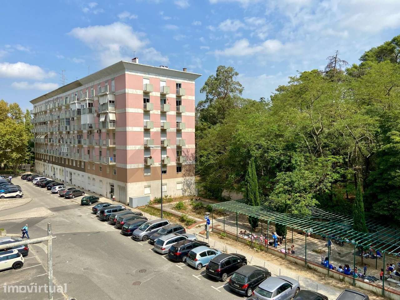 Apartamento T4 com garagem, Quinta das Conchas - Grande imagem: 5/21