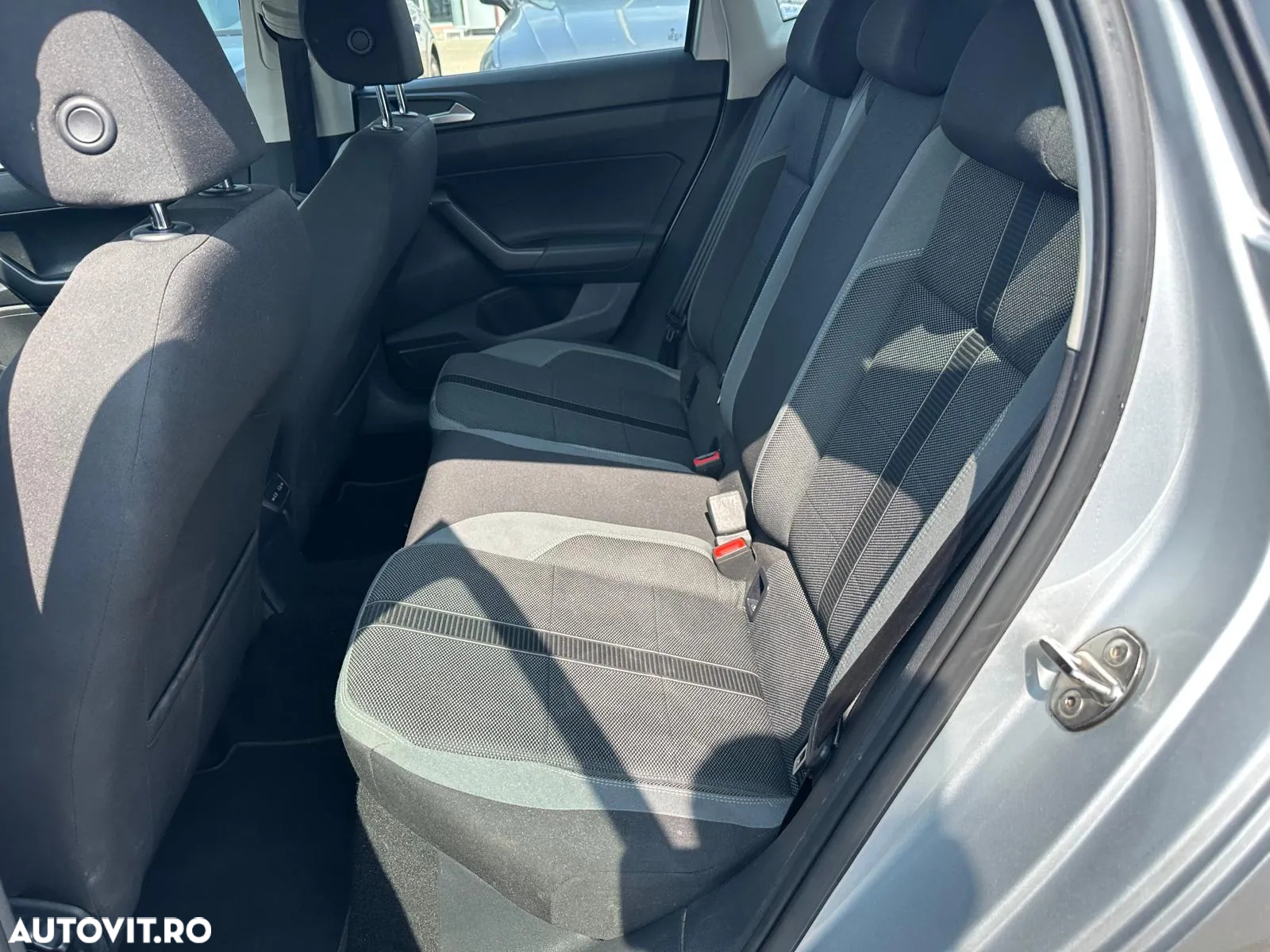 Volkswagen Polo 1.0 TSI DSG Highline - 12