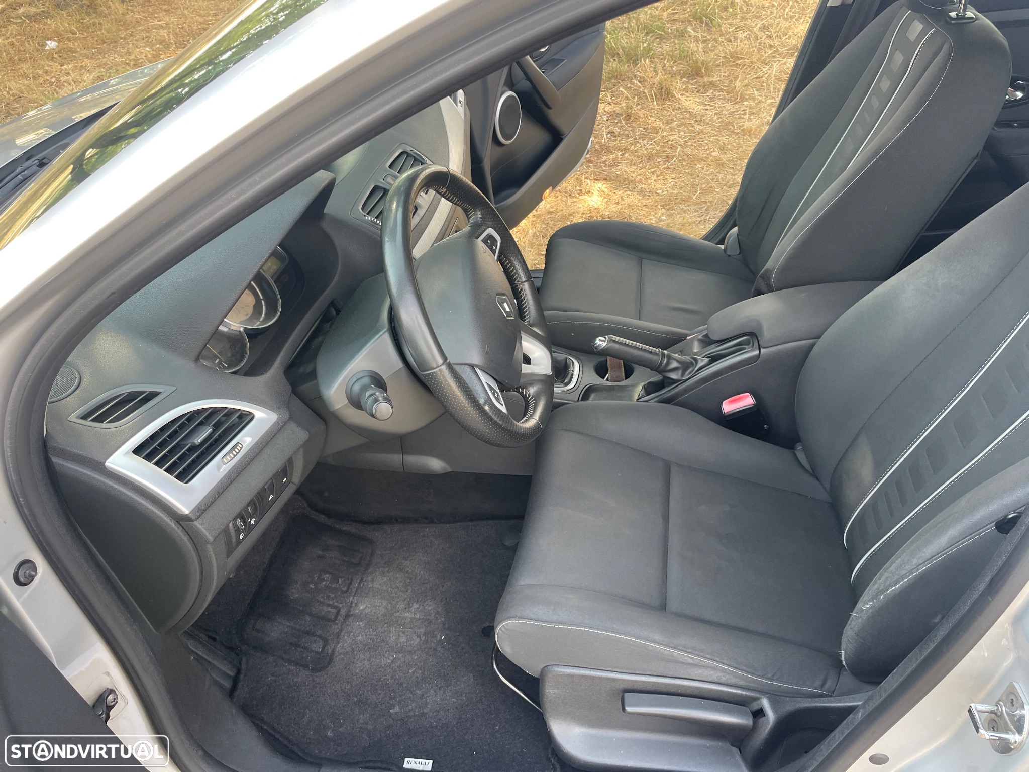 Renault Mégane Sport Tourer 1.5 dCi Dynamique - 24