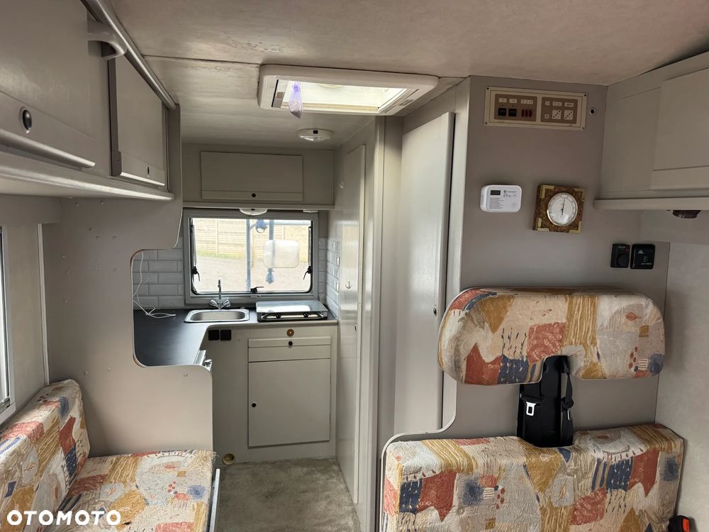 Ford Transit - 20