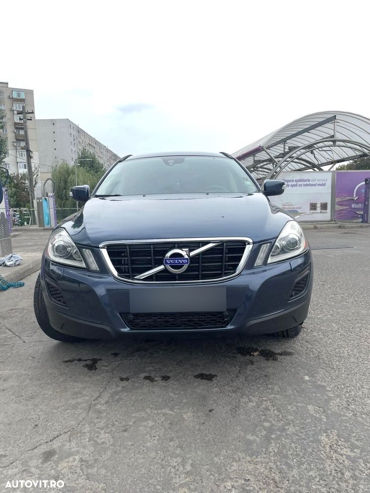 Volvo XC 60 D5 AWD Summum - 1