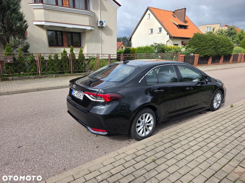 Toyota Corolla - 3