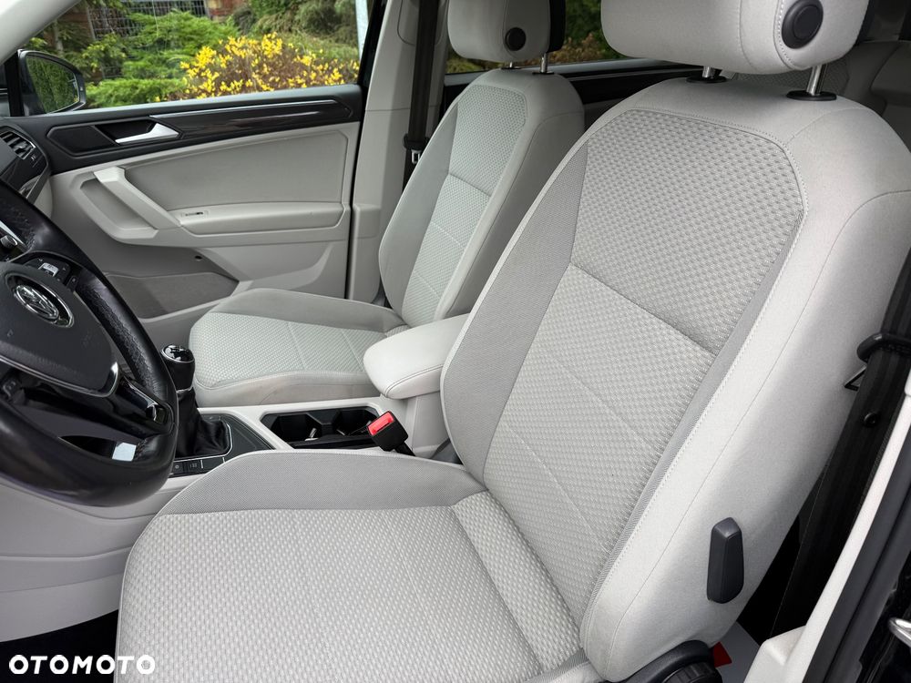 Volkswagen Tiguan Allspace 2.0 TDI SCR Comfortline 7os - 27