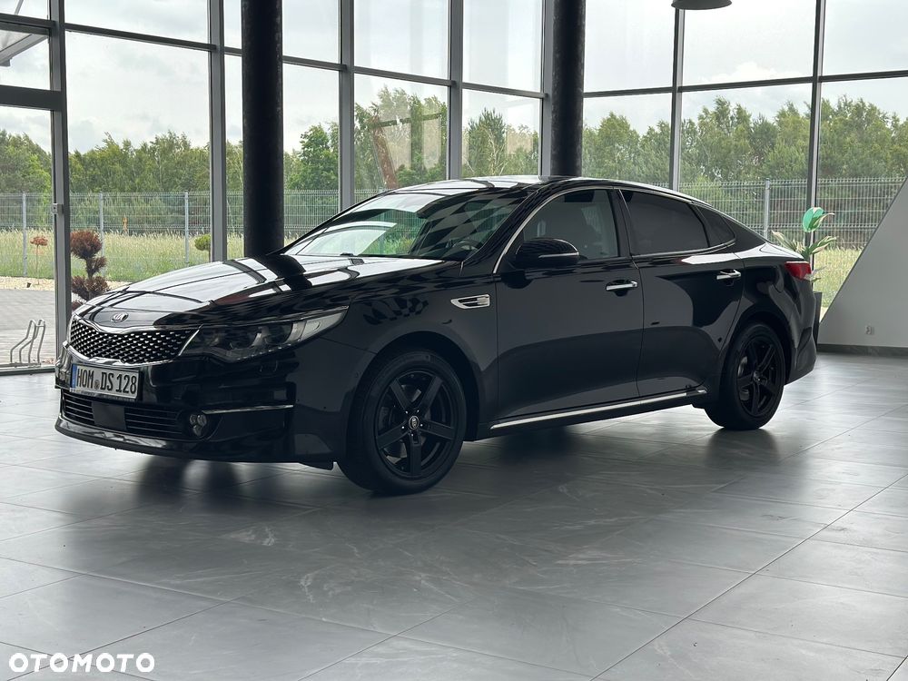 Kia Optima - 11