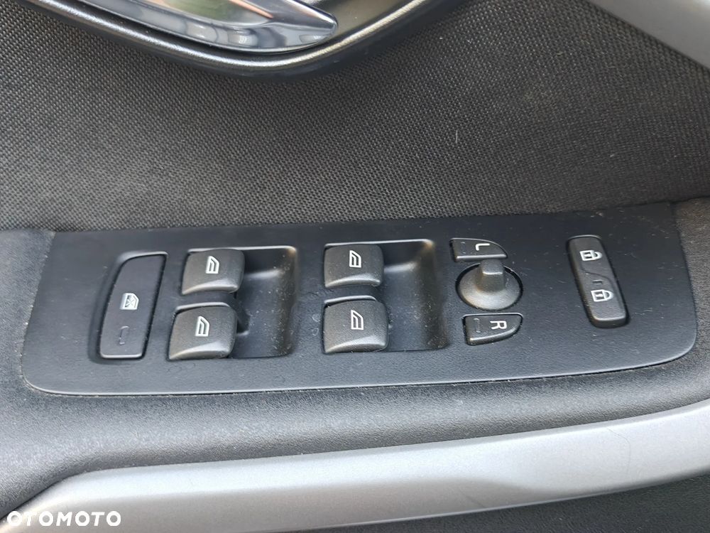 Volvo V40 D2 Drive-E Kinetic - 20