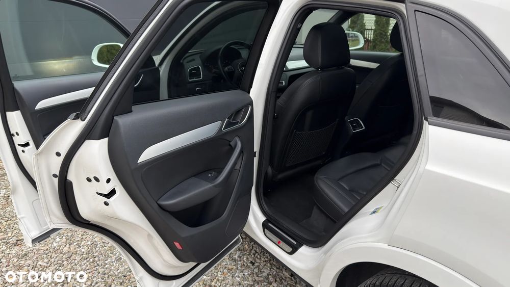 Audi Q3 40 TFSI Quattro S tronic S line - 20