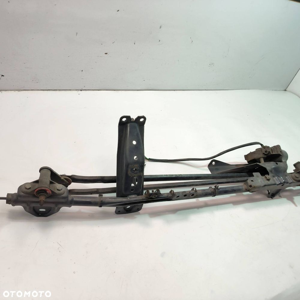 MECHANIZM WYCIERACZEK SCANIA R490 1943657 - 5