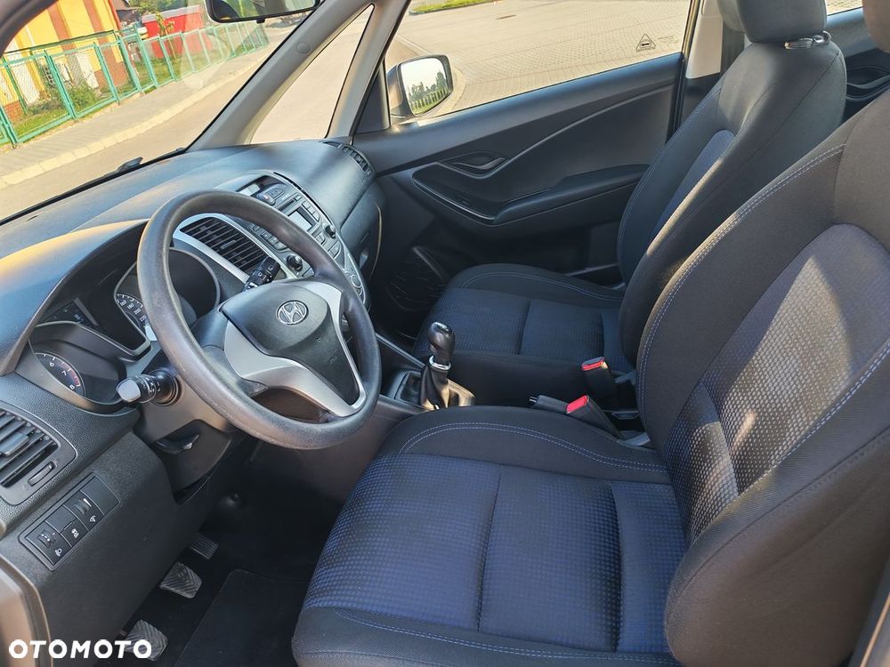Hyundai ix20 1.4 blue Comfort - 10
