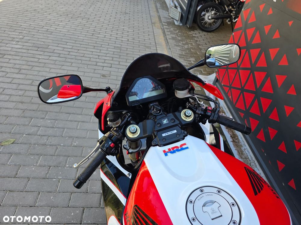 Honda CBR - 16