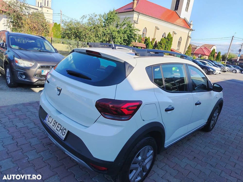 Dacia Sandero - 3