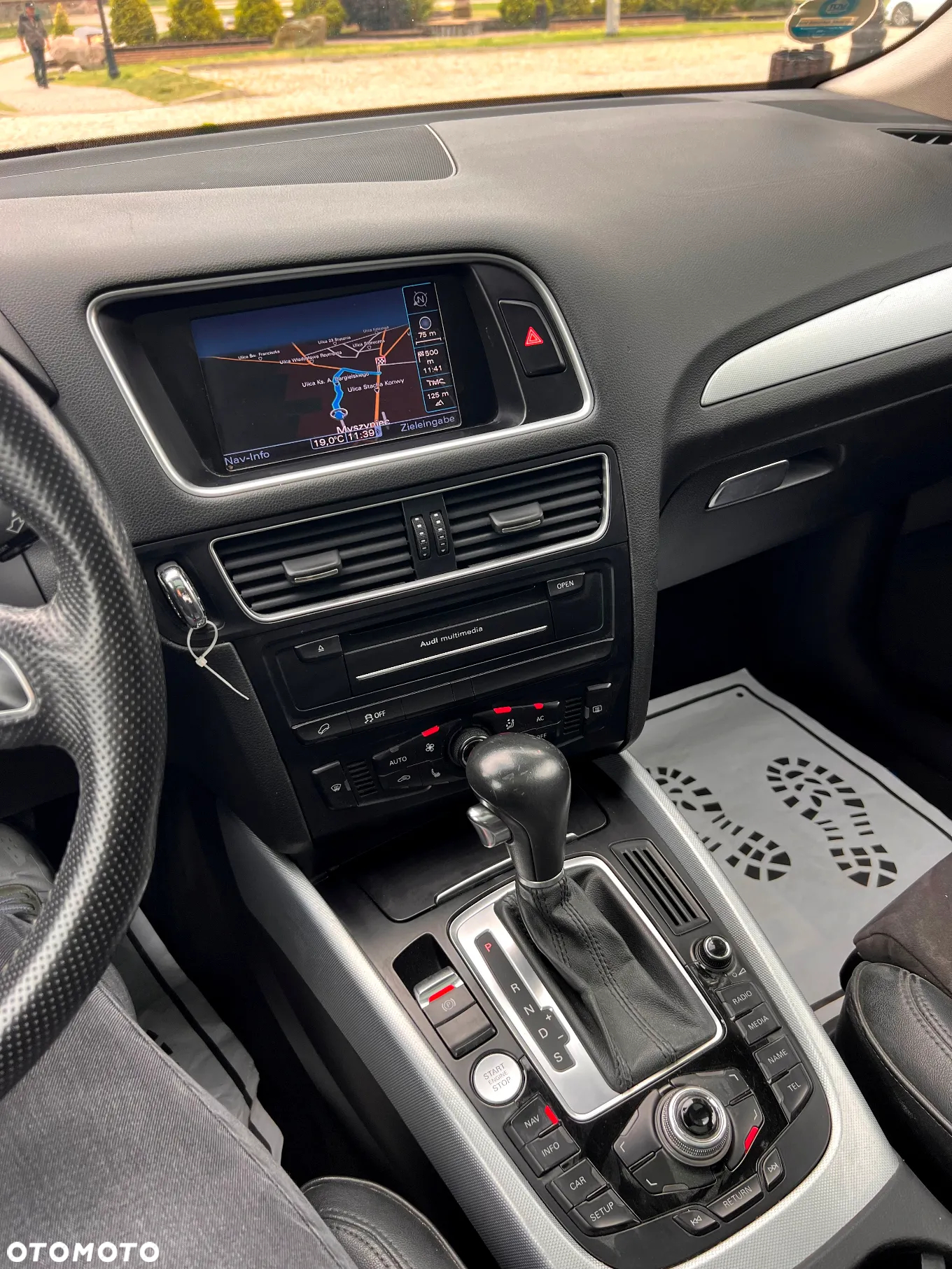 Audi Q5 2.0 TDI quattro Stronic - 39