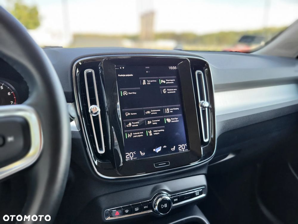 Volvo XC 40 T4 Momentum Pro - 14