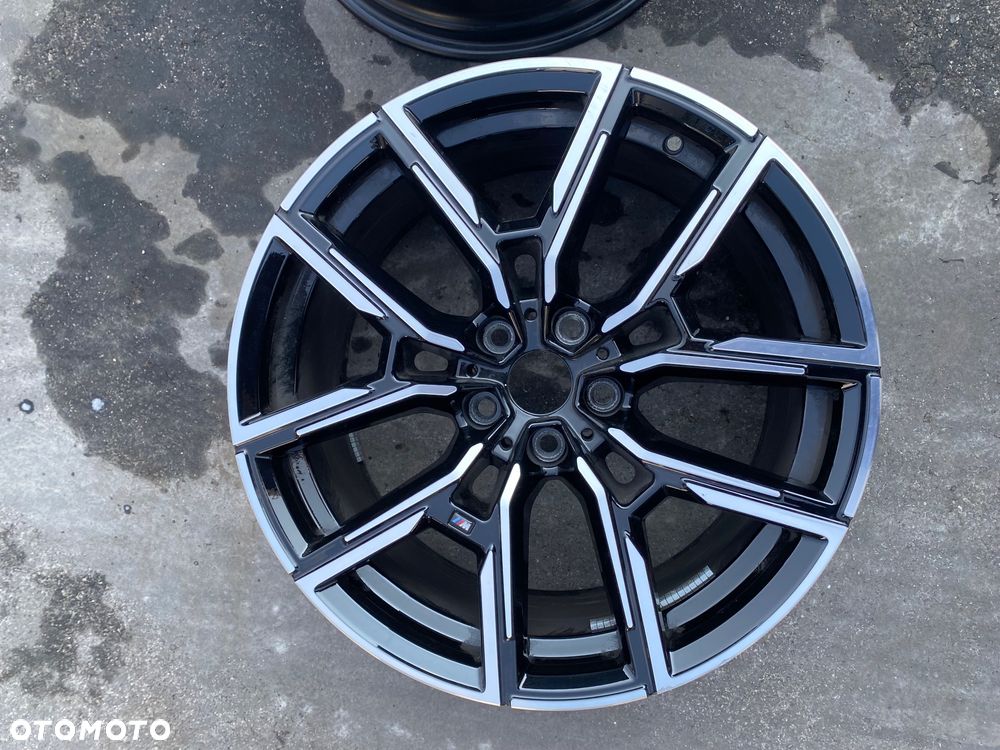 BMW IV 4 i4 G26 M pakiet M-pakiet 4 G22 G23 G24 ORYGINALNA ! felga aluminiowa 19 cali.   9 J x 19  9Jx19  5x112 5 x 112  ET42 is 42  8747305 CMS 1256-6  5A504D8  032617 - 2