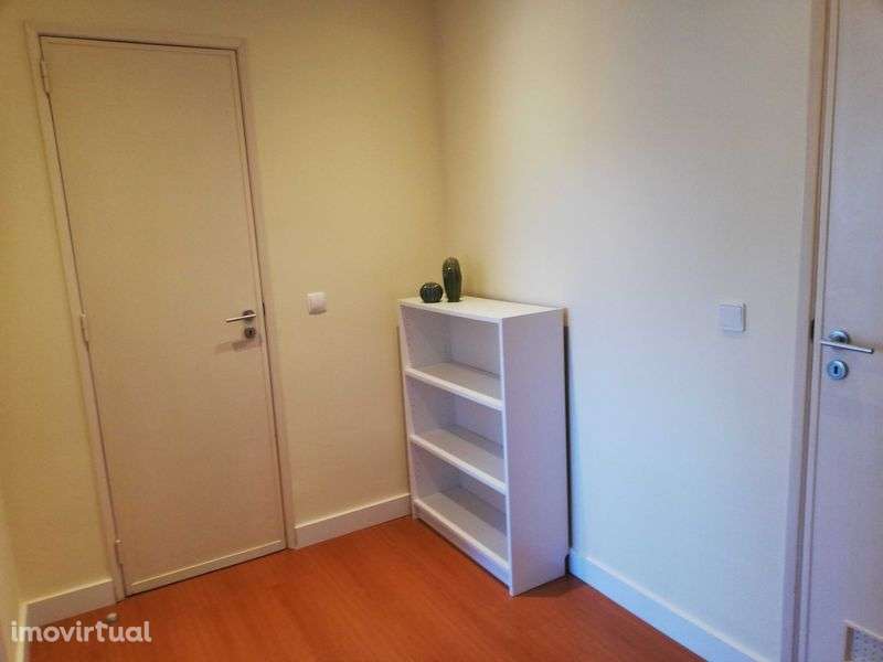 Apartamento para alugar - Grande imagem: 3/7