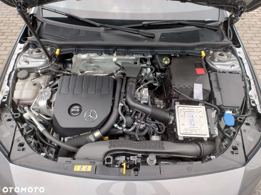 Mercedes-Benz CLA 180 mHEV Progressive 7G-DCT - 37