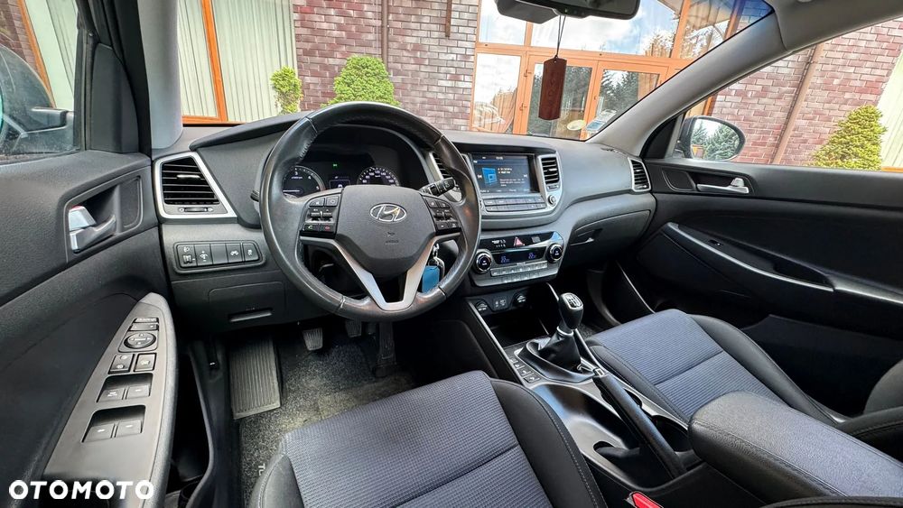 Hyundai Tucson - 24
