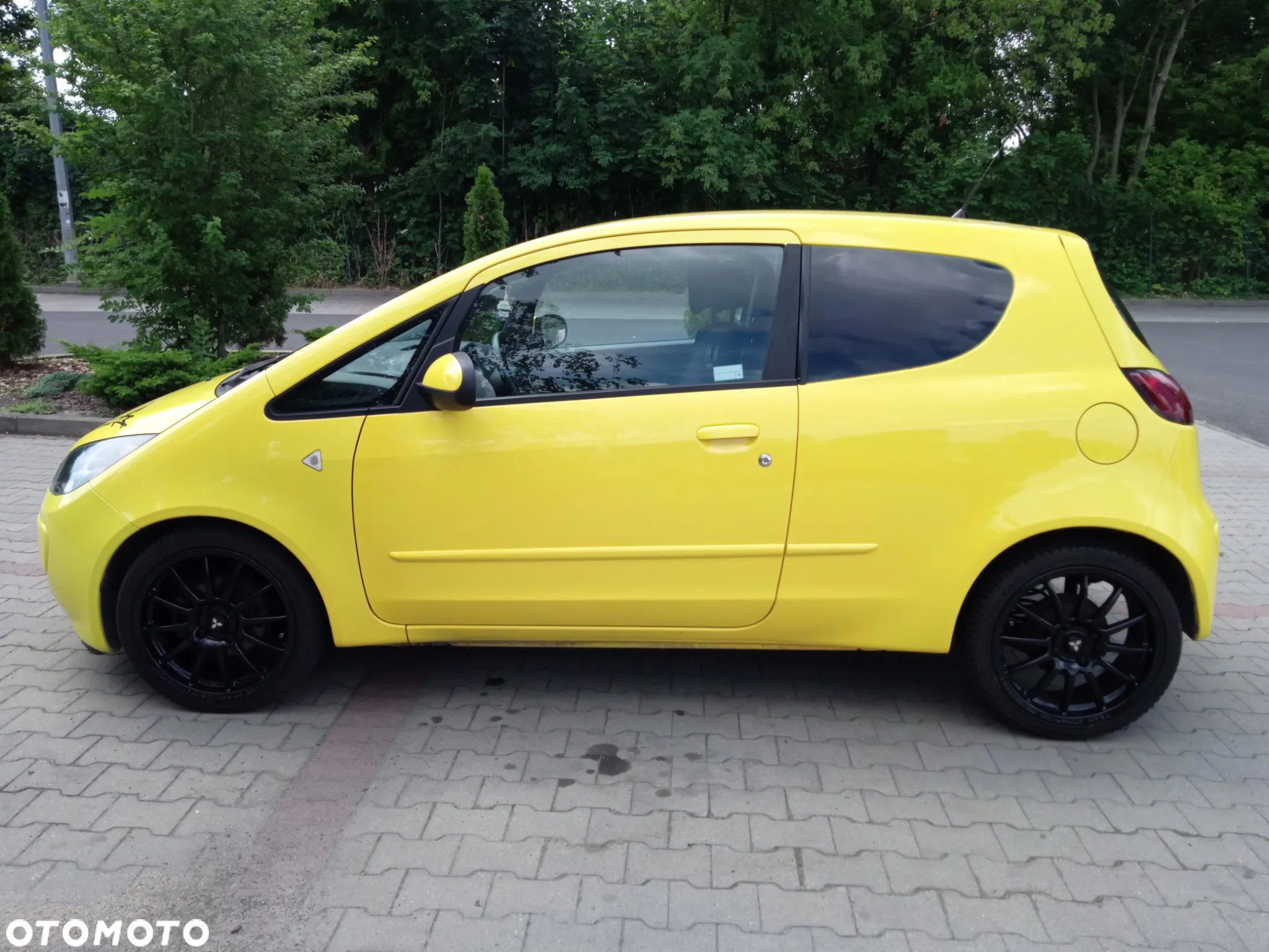 Mitsubishi Colt CZ3 1.3 Young Edition - 2