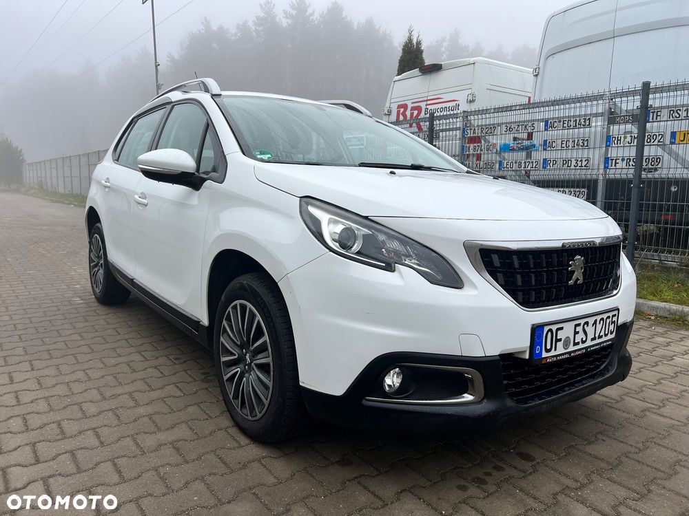 Peugeot 2008 PureTech 110 GPF Stop&Start EAT6 Active - 4