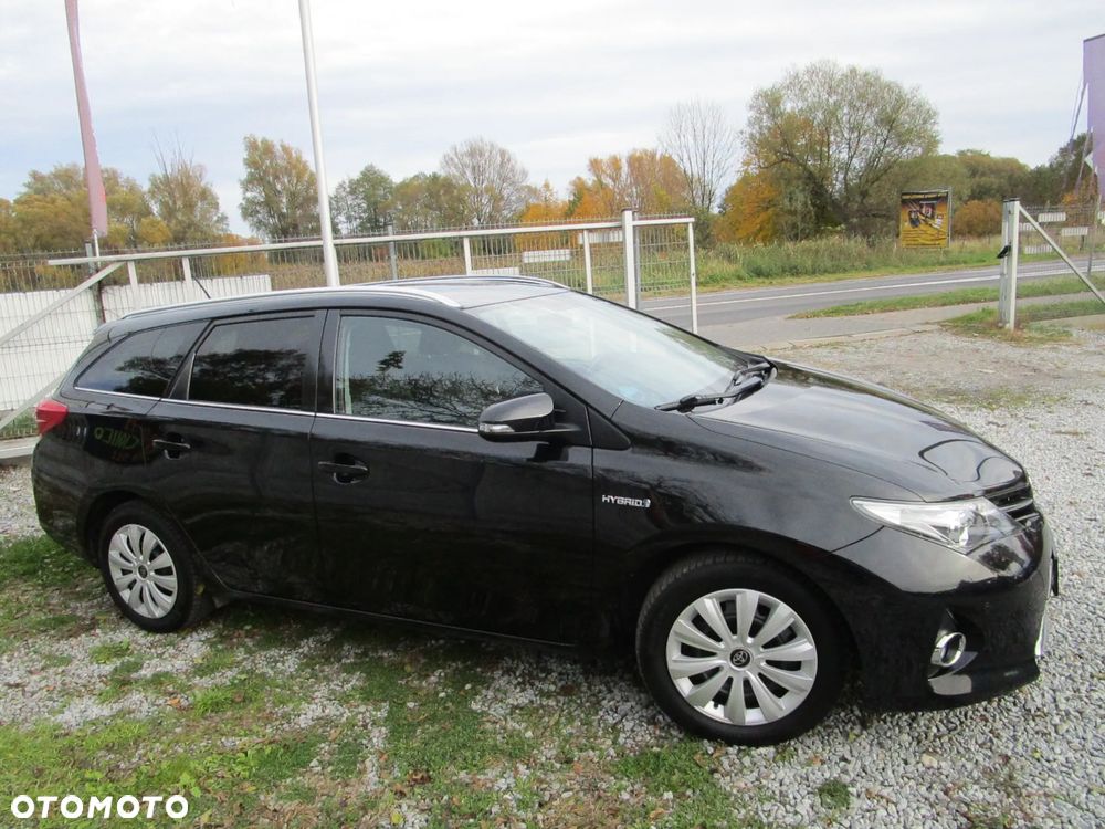 Toyota Auris - 11