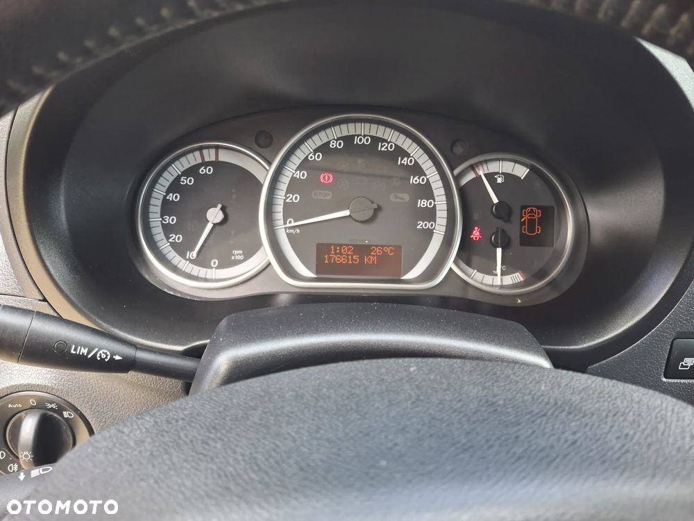 Mercedes-Benz CITAN - 24
