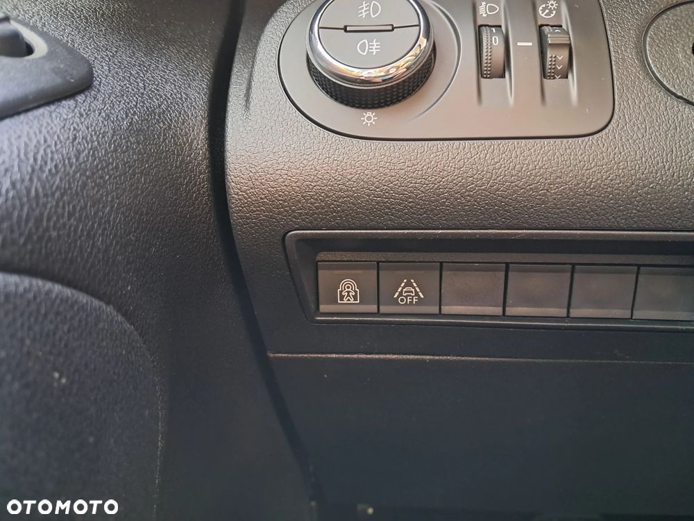 Opel Combo - 16