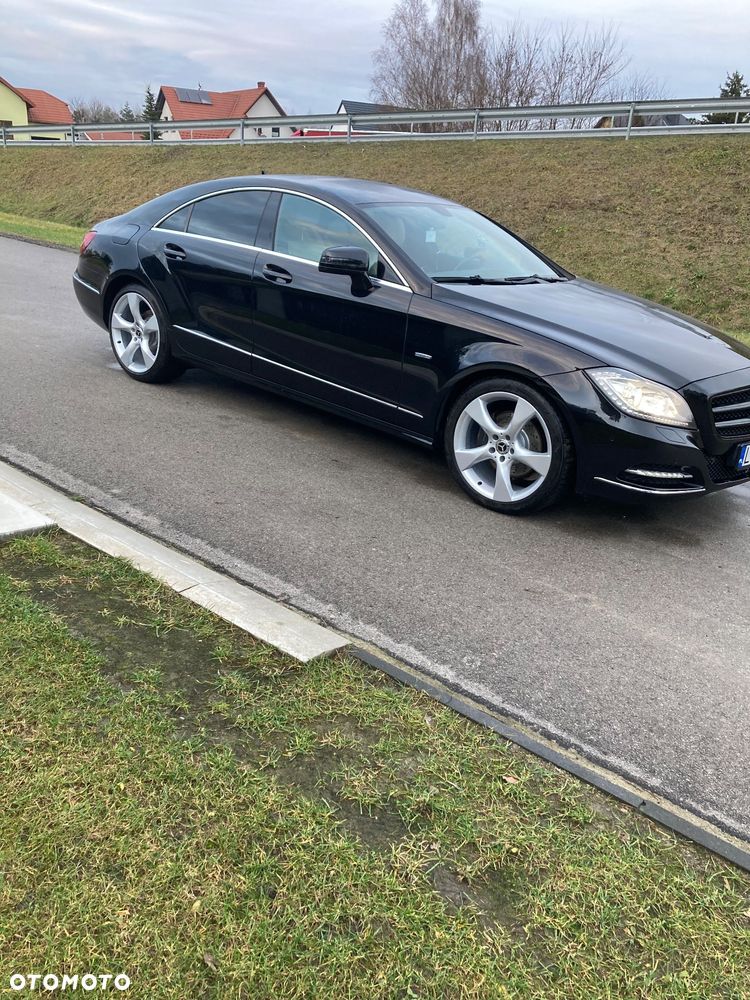 Mercedes-Benz CLS - 4