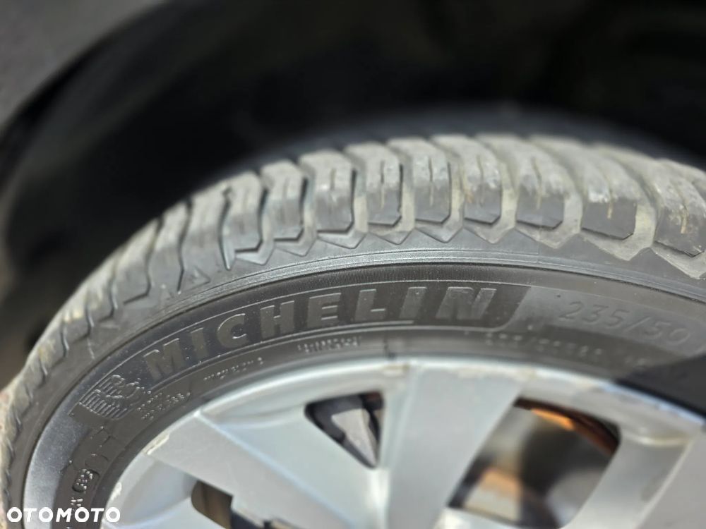 Land Rover Range Rover Evoque - 31