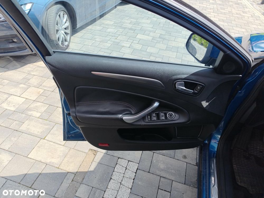 Ford Mondeo - 7