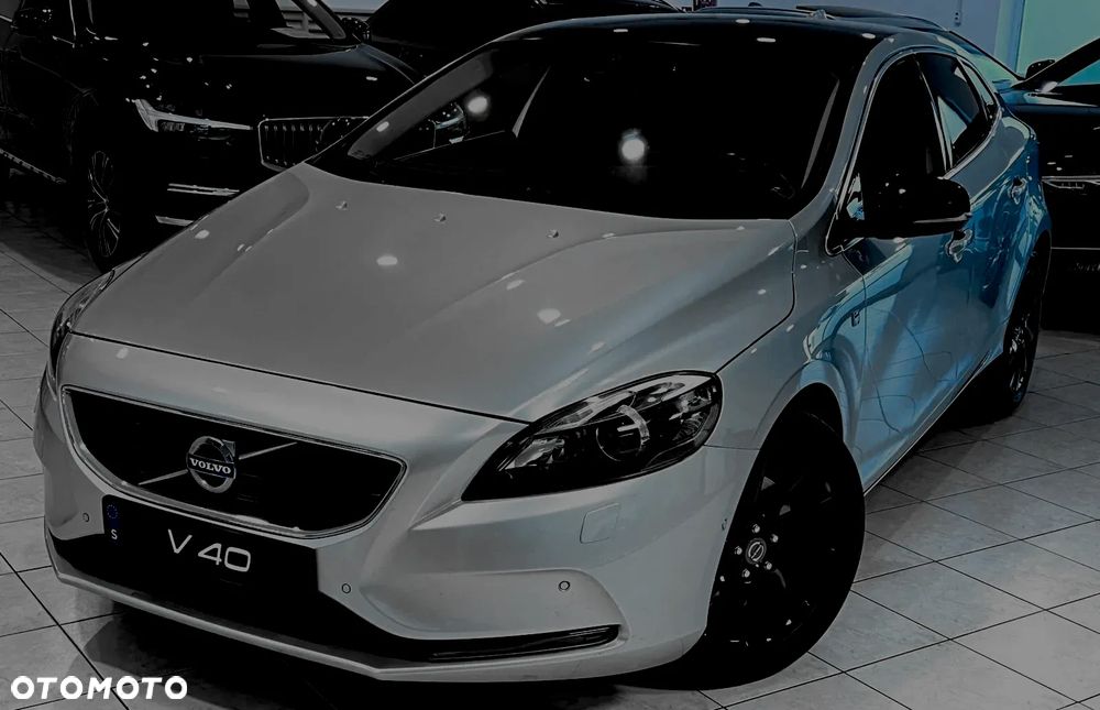 Volvo V40 - 11